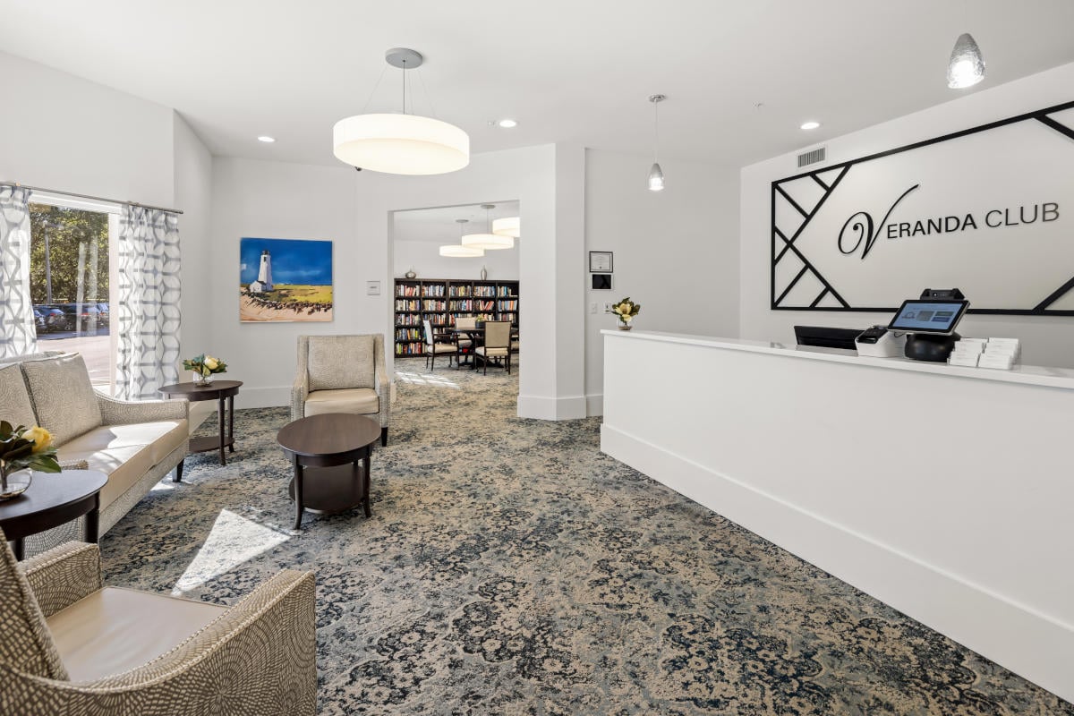 Veranda Club front desk