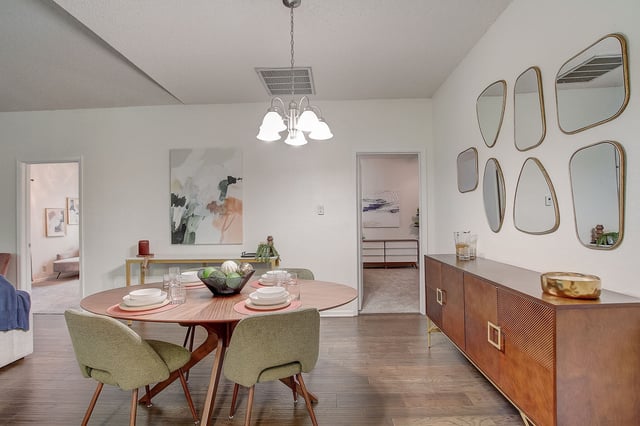 20_web_or_mls_S_31st_St_020_1(1)